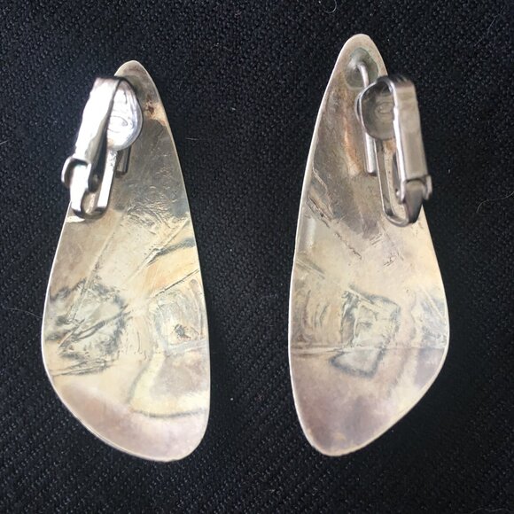 Native American Indian Silver and Turquoise Vintage "Wings" Earrings, Clip Back - Picture 2 of 3